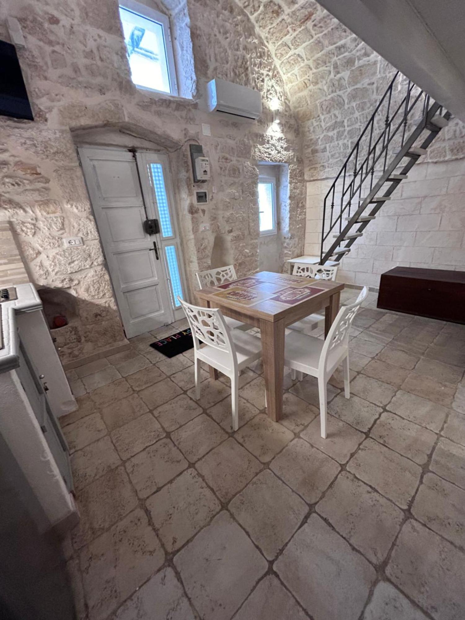 La 13 Guest House Ostuni Eksteriør bilde